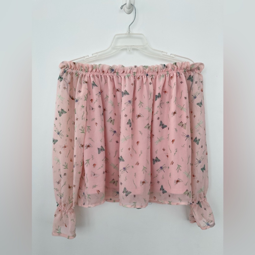H&M Pastel Pink Butterfly Off-the-Shoulder Flowy Blouse, size 6
